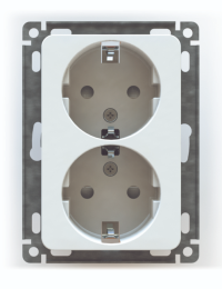 Pistorasia Etman - 2S/16A/IP21 UKJ 0X VAL