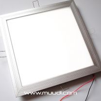 LED Paneeli 24W 24VDC IP44 LP52